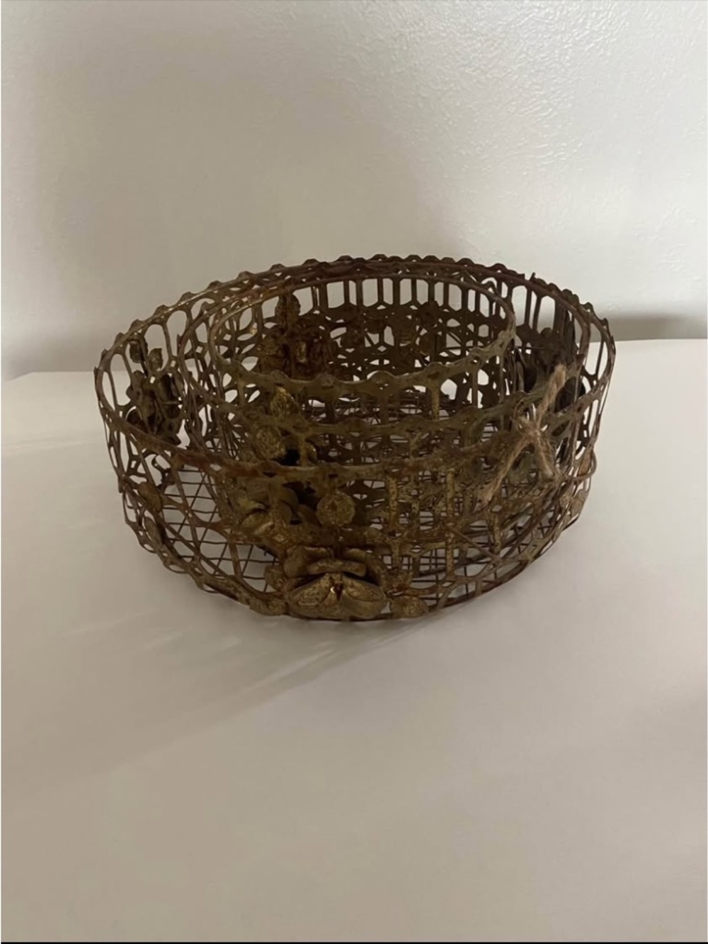 Vintage Gold Floral Metal Nesting Bowls